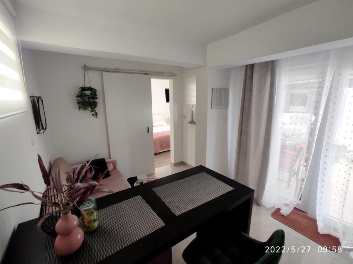 Apartments Mia Бибине Екстериор снимка