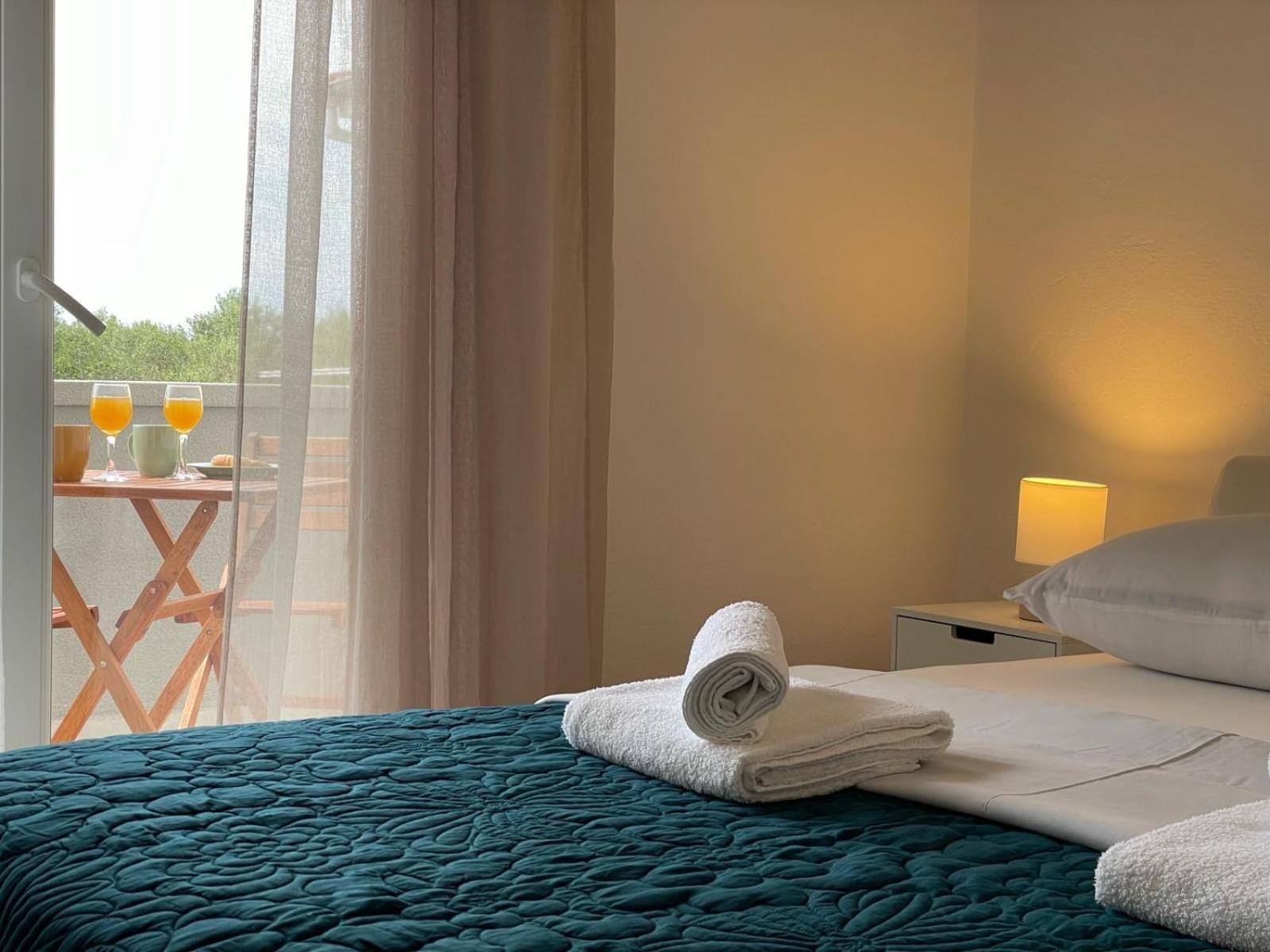 Apartments Mia Бибине Екстериор снимка